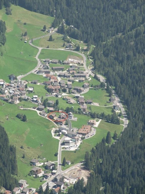 Appartamenti Chalet Orchidea Canazei Eksteriør bilde