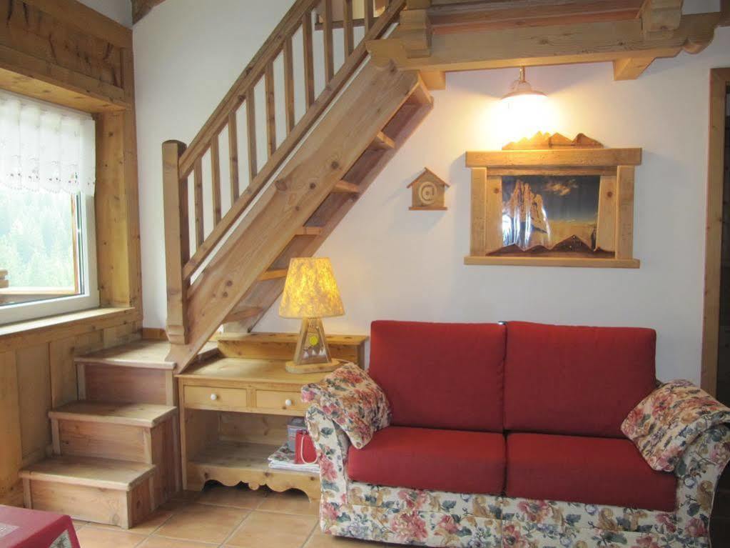 Appartamenti Chalet Orchidea Canazei Eksteriør bilde
